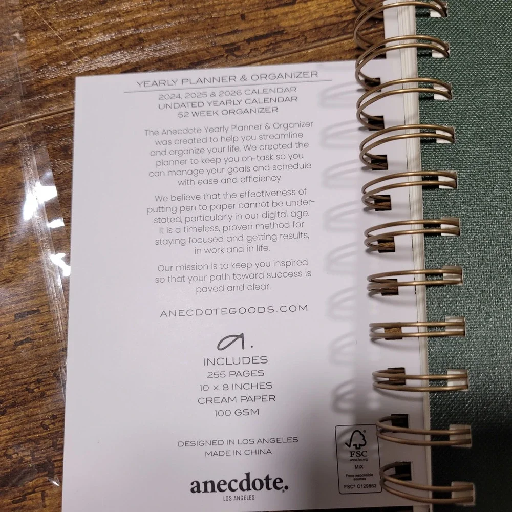 Anecdote Yearly Planner Organizer Unisex 10x8 Green Undated 52 Week Spiral